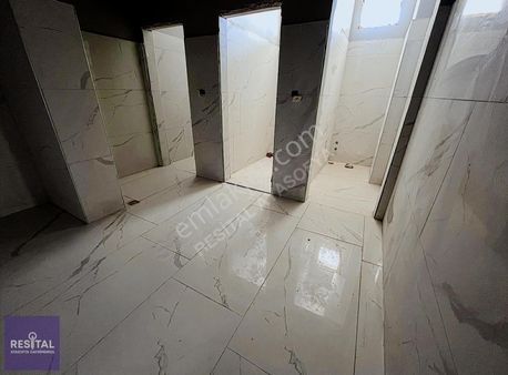 Mersin Erdemli Slifke Bulvarında Kiralık 1000 M2 Dükkan