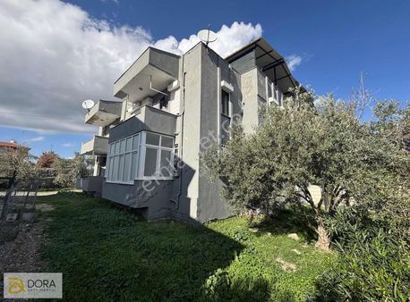 Urla'da Merkezi Konumda Satılık 3+1 Daire