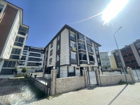 Akkaya İnşaatan Mükemmel Konumda 2+1 Daire