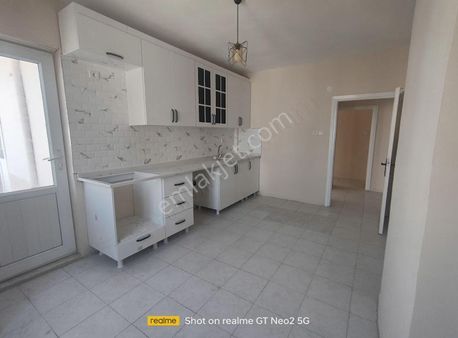 Mezitli Ortadoğu Hastanesi Civarı Site İçi Kiralık 3+1 Daire