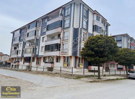 Sıla Gayrimenkulden 3+1 İçi Full Yapılı Şenyurtta Eksiksiz Daire