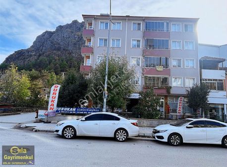 Sıla Gayrimenkulden 3+1 Eşyalı Kiralık Daire Şehir Merkezinde