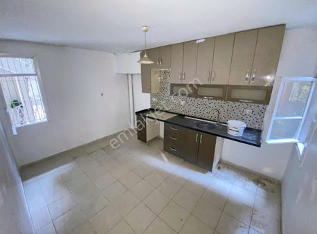 Yeşilyurt Mahl. Menzil Fırın Civarı 3+1 K.mutfk Cazip Kaçmaz