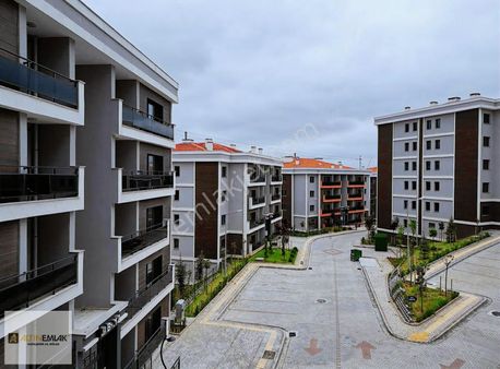 Kuzey Ayazma'da Kiralık 3 + 1 Daire