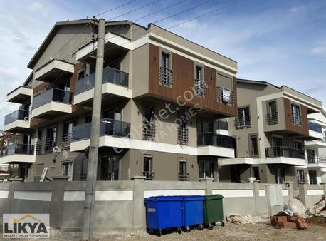 Tuzla Mah. Site İçinde Güney Cepheli Yerden Isıtmalı 1+1 Daire