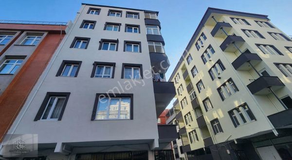 Sulyapıdan Güneşli De Merkezi Konumda 2+1 Satilik Daire