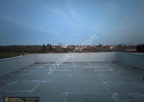 Real'den Bandırma Akçapınar Köyünde 2 Katlı 5+1 Villa