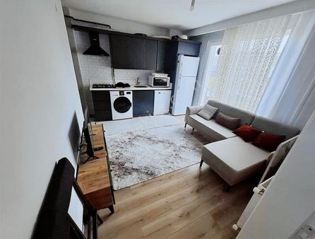 Ulu'dan Cumhuriyette Eşyalı 1+1 Kiralık Daire