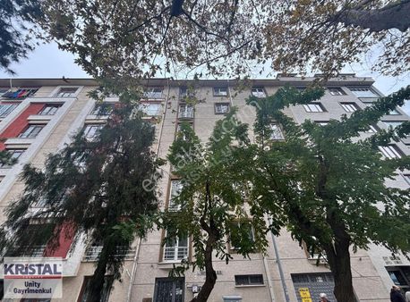 Kanal 26 Yakını Güzel Konumlu Kiralık Arakat 1+1 Daire