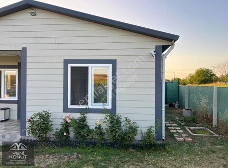 Tekirdağ Çorlu Sarılar'da Yazlık İskanlı Ev 233m2 Arsa İçinde!!