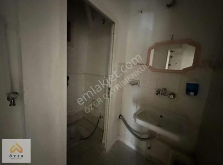 Özer Gayrimenkulden Başharıkda 3+1 Kiralık Arakat Daire