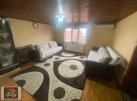 Aksa Camii Dibinde Satılık %15 Hisseli Çatı Katı Cok Temiz Daire