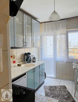 Galata'dan Cumhuriyet Mah. 2+1 Kapalı Mutfak Satılık Daire