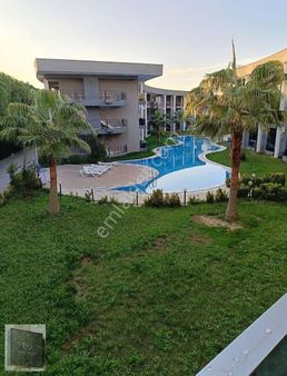 Royal Işık Ofisten Karaali Havuzlu Sitede 1+1