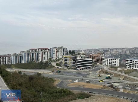 Vıp Gayrimenkul Zirve Sitesinde Deniz Manzaralı Satılık 3+1