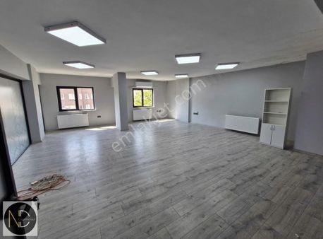 İnönü Caddesi Üzeri Tabela Değeri Yüksek Ķiralık Ofis