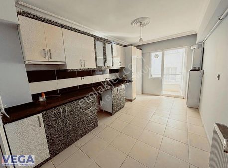 ▄vega▄akşemsettin Mahallesinde 3+1 Ferah Daire