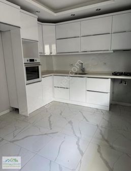 Klc Den 1.sakarya Mahallesinde Arakat 2+1 110 M² Kiralık Daire