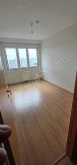 Tem Avrasya 14. Kat 2+1 Kiralık Site İçi