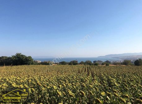 Gündoğdu Turgut'ta Park Cepheli, 2 Kat Villa İmarlı 500m2 Arsa