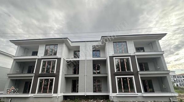 Berkent'ten Tekeler'de Ebeveyn Banyolu Geniş Lüx 3+1