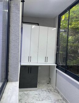 Fatih Aksarayda İçi Yenilenmiş Kat Mülkiyetli Satılık 2+1 Daire