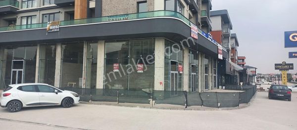 Ana Caddede Köşebaşı Dükkan/mağaza, Merkezde Yeni Binada Kombili