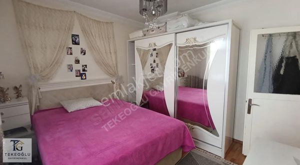 Tekeoğlu Gayrimenkulden Satılık 2+1 Krediye Uygun Viaporta Komşu