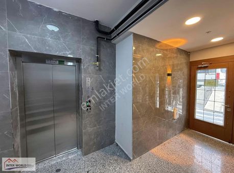 Finans Merkezine Komşu Ataşehir Yakını Ara Kat 2+1 Oturuma Hazır