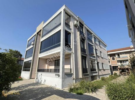 Serdivan Arabacıalanı Mah. Kiralık 2+1 105 M2 Arakat Daire