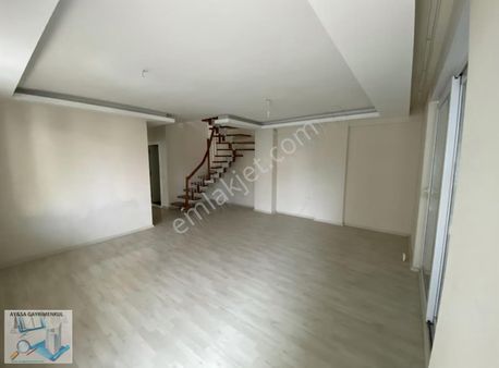 Fener Mahallesi 3+1 160m2 Merkezi Konumda Terractiy Arkası