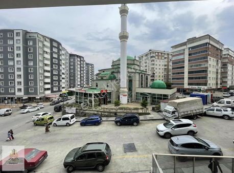 Kaşüstü Avruparkta Kiralık 2+1 Ofis + Daire Avm Üzeri