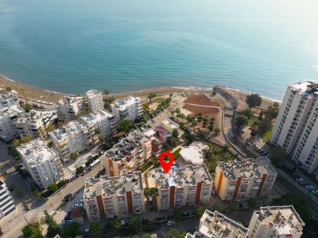Thordan Mezitli Marmara Sitesinde Deniz Gören 2+1 Eşyalı Daire