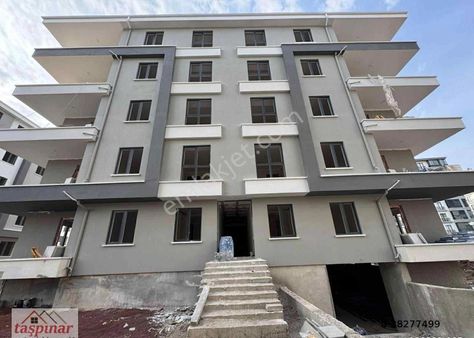 Taşpınar Gayrimenkulden Nakkaşta Satılık 2+1 Daire