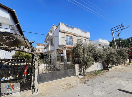 Özdere Orta Mah. Denize Yürüme Mesafesinde 3+1 Satılık Villa!!!