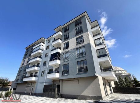 Karatay Kumköprü Civarı Satılık Geniş Lüks 4+1 İskanlı Daire!