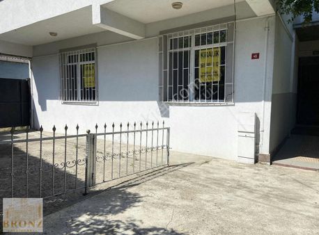 Bahçe Katı Kiralık Ferah 2+1 Geniş Daire