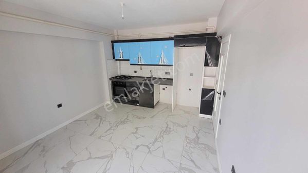 Ulu'dan Cumhuriyet Mah Sağra Fabrikası Arkası Kiralık 1+1 Daire