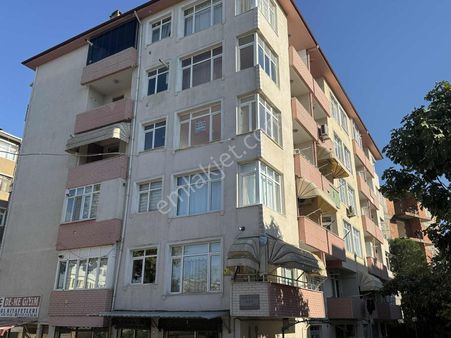 Körfez M.sinan Mah.öncephe 2+1 Arakat Daire Merkezi Konumda