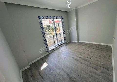 Didim Cumhuriyet Mahallesinde Merkezi Yakın 2+1 Daire