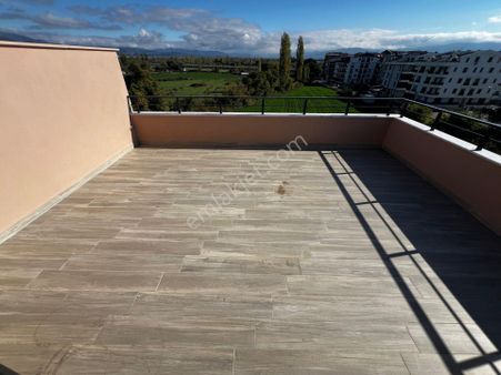 Yiğit'ten Altınkum'da 3+1 Öncephe Asansörlü Satılık Dubleks Daire