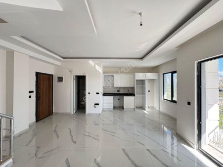 Alanya Mahmutlar'da 2+1 Sıfır Satılık Lüks Dubleks Daire