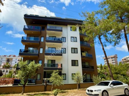 Alanya Avsallar’da Doğa Ve Deniz Manzaralı Sıfır 2+1 Lüks Daire