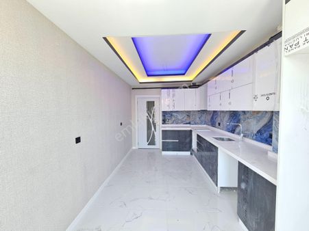 Hüsamettin Çelebi Mah. İşyapar Gayrimenkul'den Satılık 3+1 165m2 Lüx Sıfır Daire