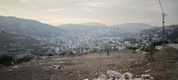 Remax Toros'tan Gözne Ve Şehir Manzaralı Arsalar