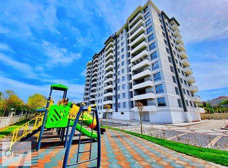 Revizyon'dan **eşyalı** Deniz Ve Doğa Manzaralı Site İçerisinde