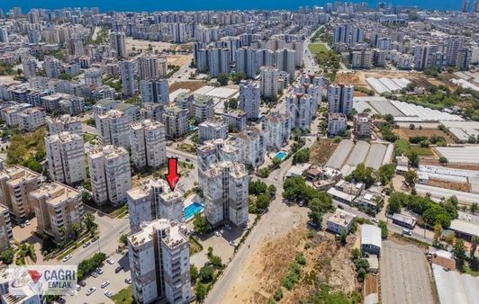 Çağrı Emlak'tan Florya Sitesinde Bakımlı 2+1 Daire
