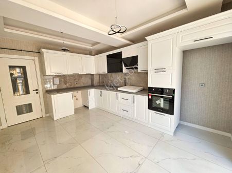 Hocacihan Mah. Saray Caddesi Yakını Sıfır 3+1 Lüks Geniş Daire