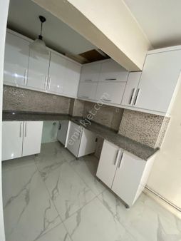 Buca Hürriyet Mahallesi Kiralık Dublex Daire