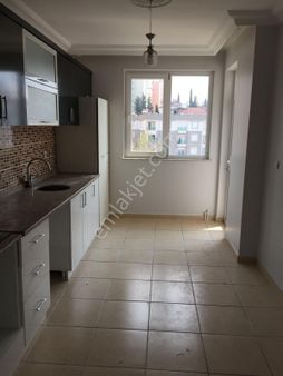 Yenigün Cadde Yakını Kullanışlı 5+1 Dubleks Daire